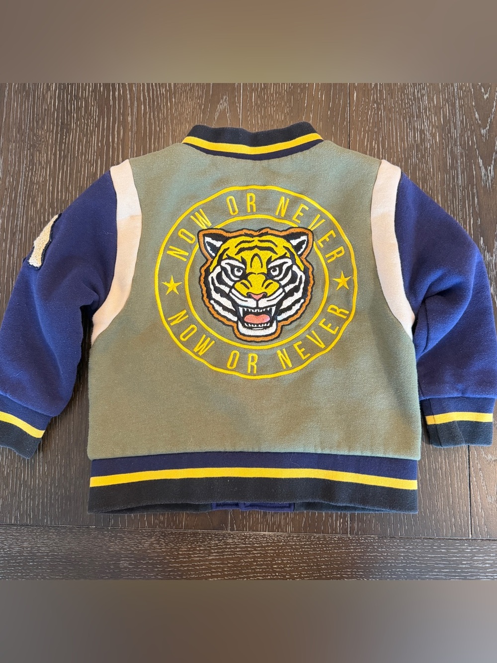 Art‎ Class XS 4/5 Boy’s Tiger Embroidered Varsity Jacket Olive Navy & Yellow